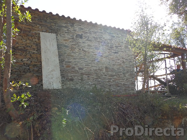 FARM FOR SALE IN ARGANIL